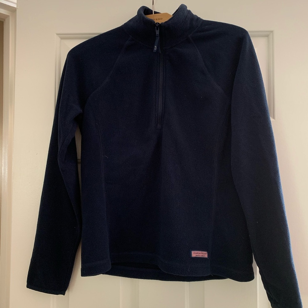 Vineyard Vines navy fleece pullover